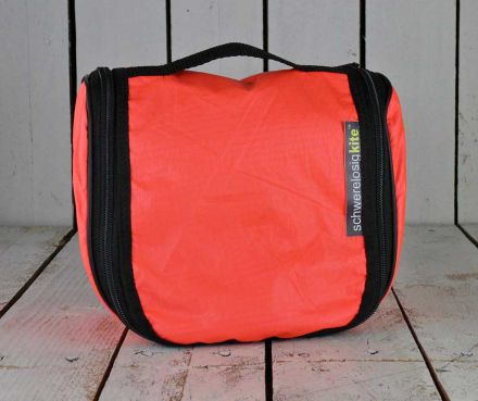 Upcycling Washbag