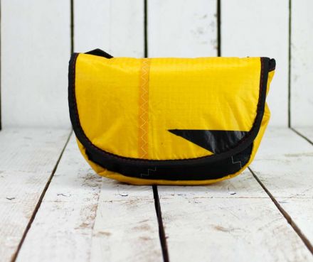 Upcycling Hip Bag | Frida